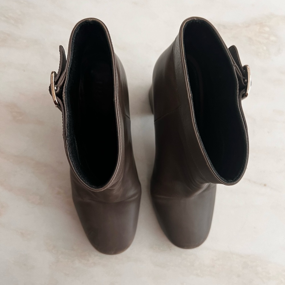 Chic Brown Ankle Boots